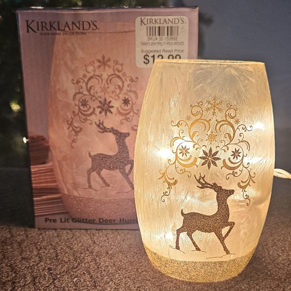 Like New Vintage 5.25" Kirkland's Pre-Lit Glitter Deer Hurricane Light In Cream.